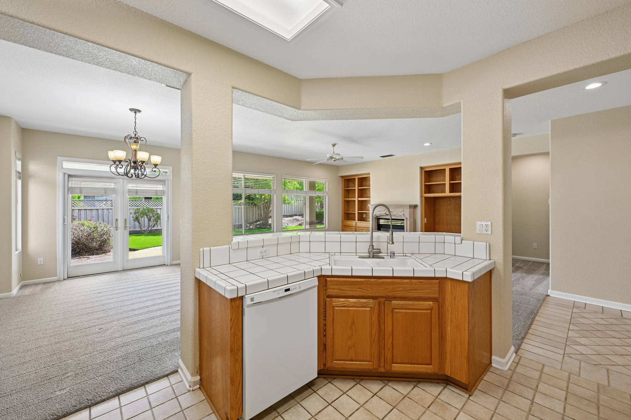 Gingersnap Lane · Kitchen detail